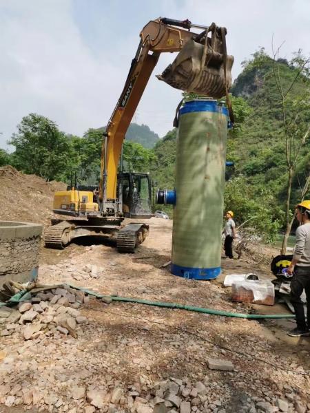 马来西亚雅安芦山一体化提升泵施工现场